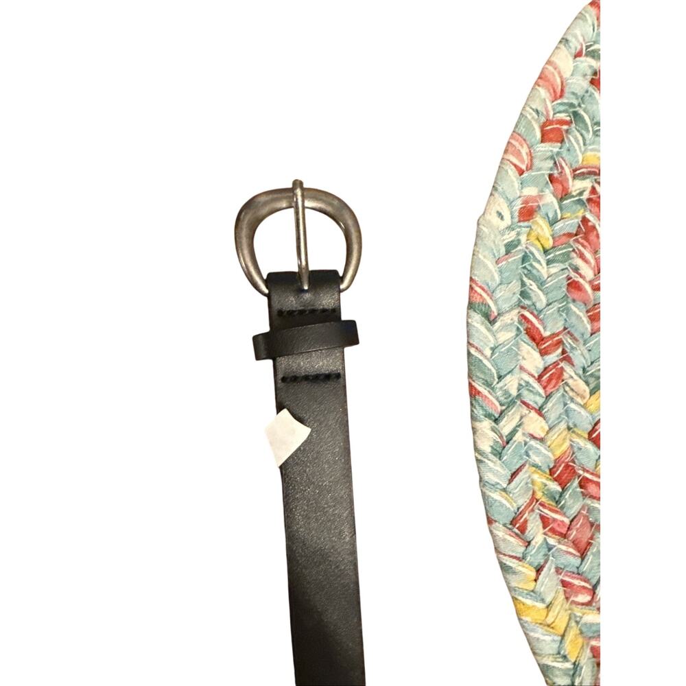 black leather belt with a round silver-tone buckle. Size Medium.
